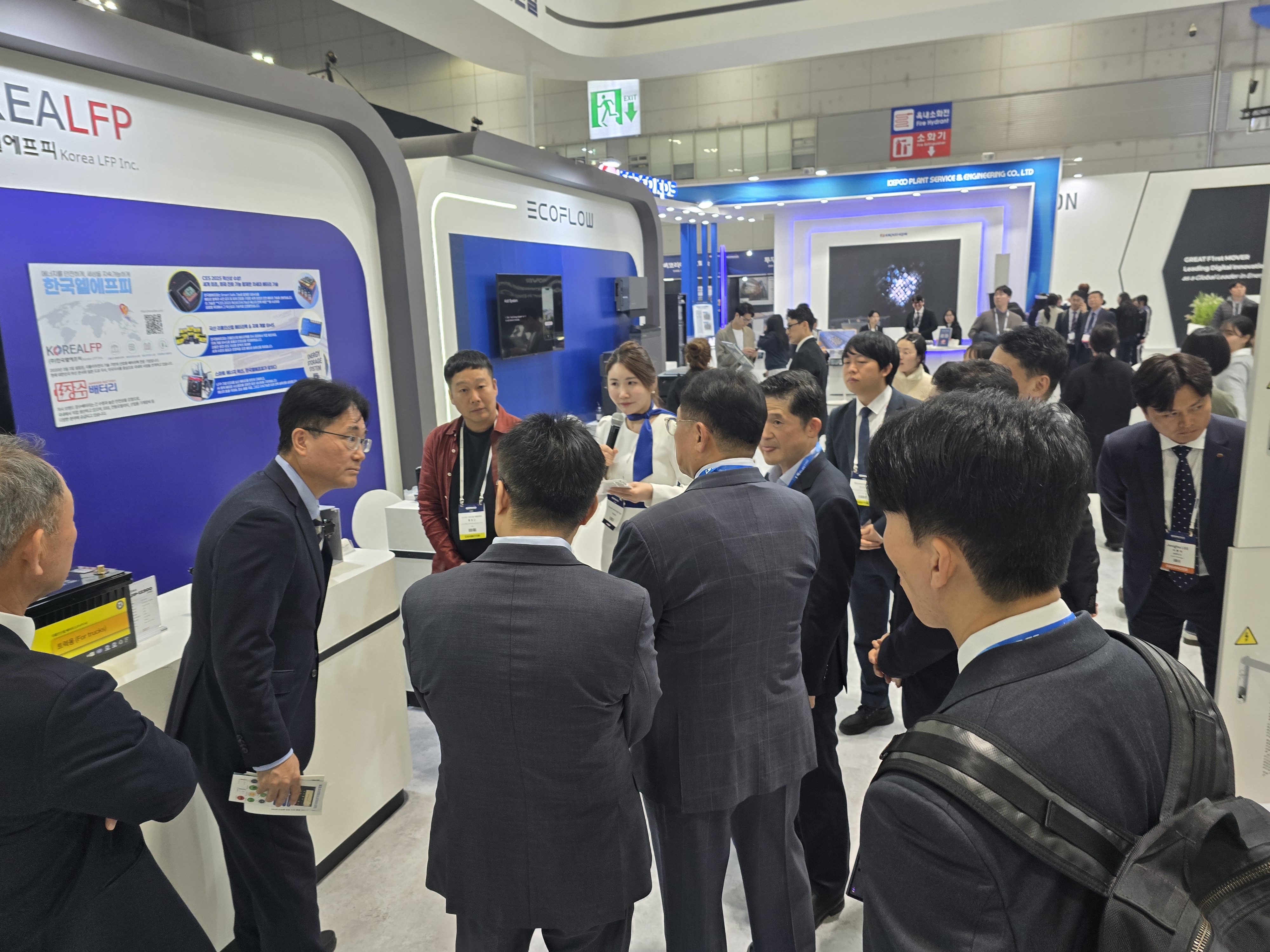 회사소개 영상 썸네일 이미지